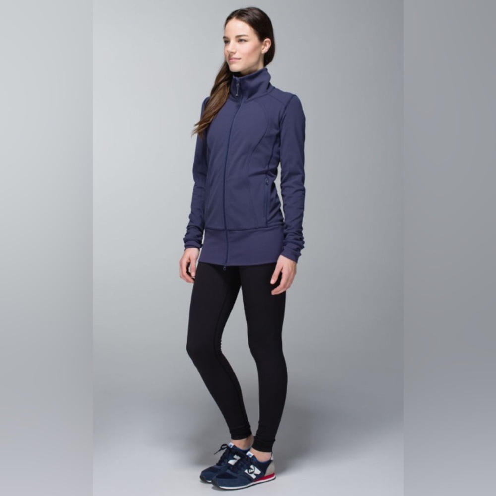 Lululemon Nice Asana Jacket
Cadet Blue